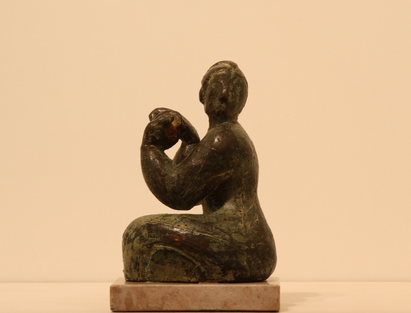 Pita Camargo, escultura, 30x14x20cm. Acervo BADESC.
